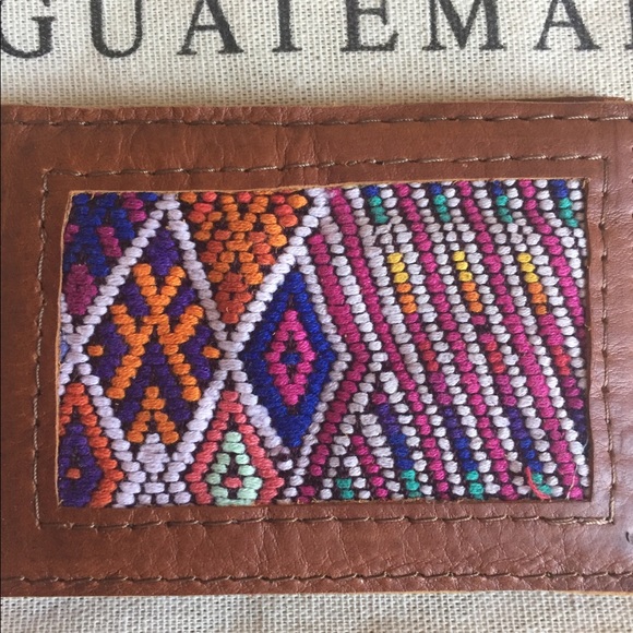 Nena & Co wallet brand new in box - Picture 2 of 6